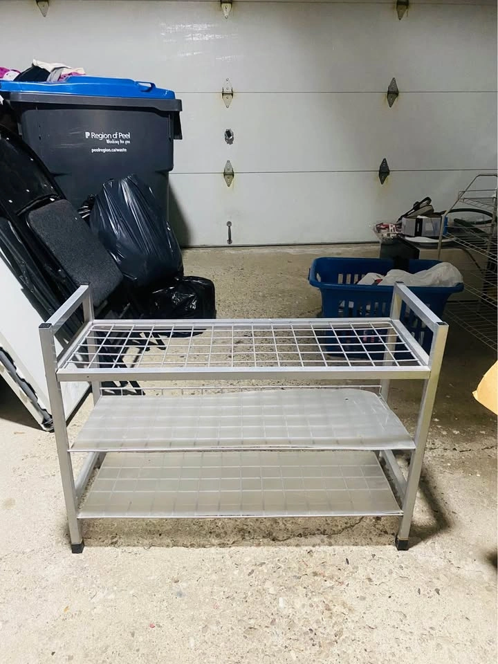 3 tiers solid metal shoe rack fits up to 15-20 pairs - photo 4