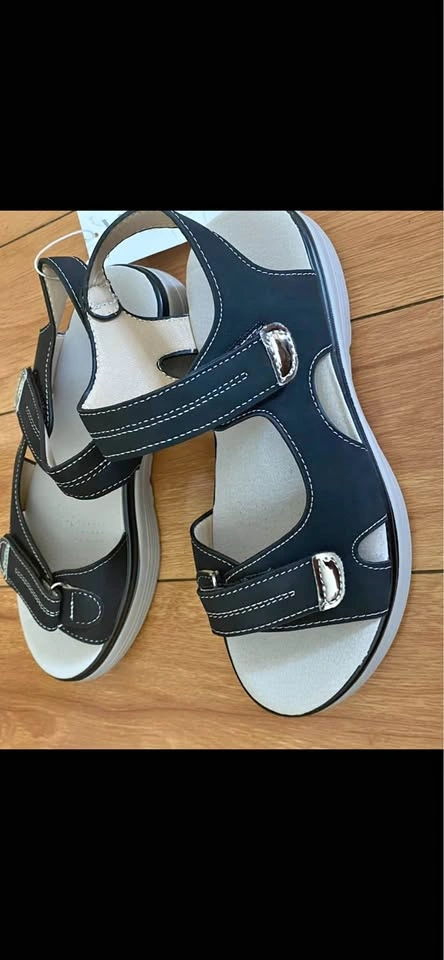 Women's Casual Wedge Sandals, Ankle Strap, Size 6.5