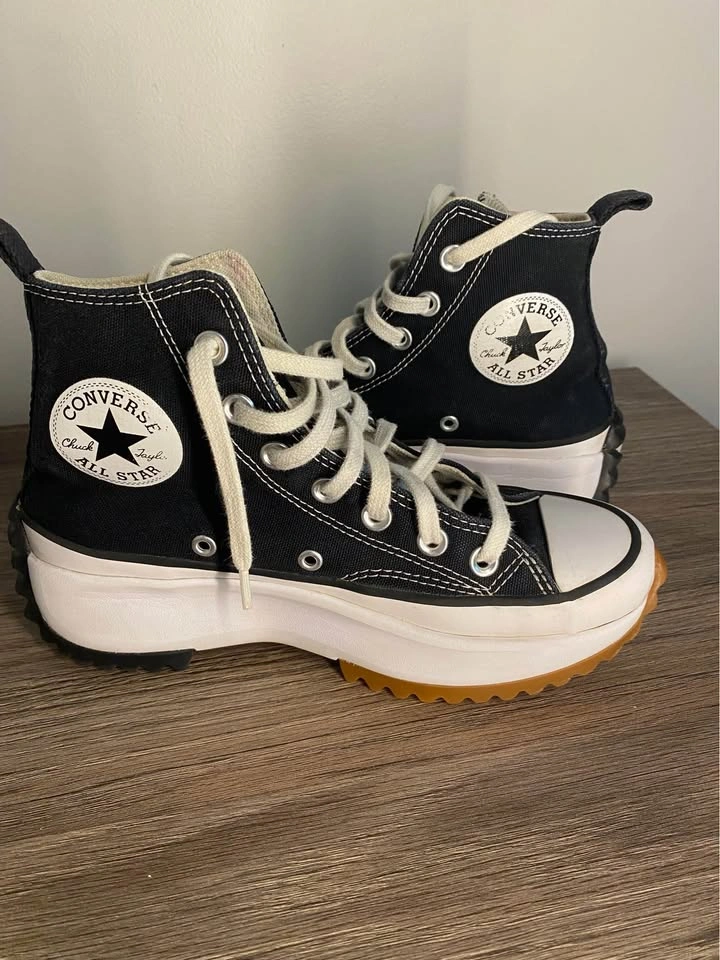 Converse Run Star Hike Platform High Tops – Women’s 6 / Men’s 4. - photo 3