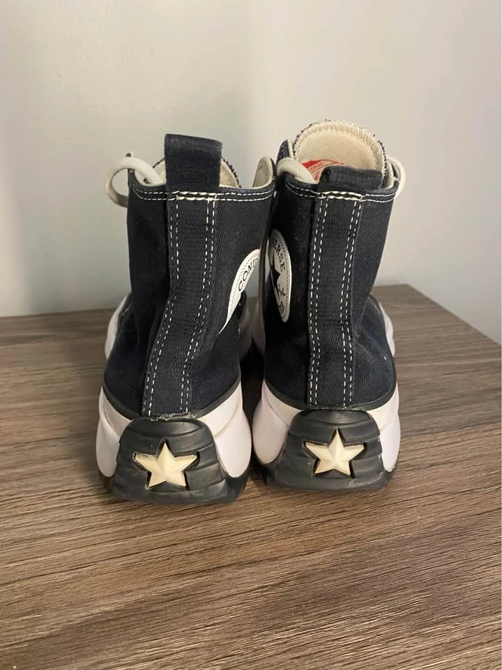 Converse Run Star Hike Platform High Tops – Women’s 6 / Men’s 4. - photo 4