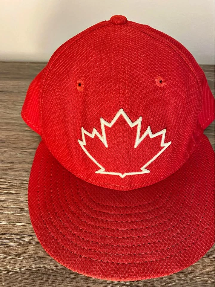 New Era 59FIFTY Toronto Blue Jays Canada Day Hat Size 7 1/4