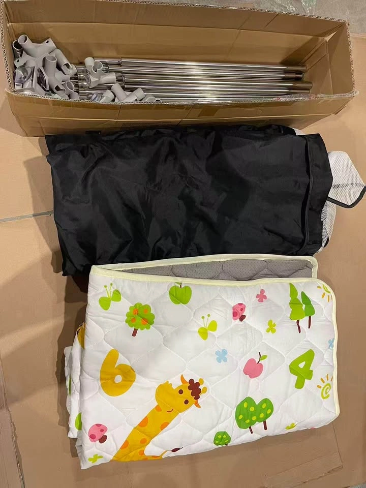 Almost brand new Baby playpen with Mat 71x59inch - photo 3