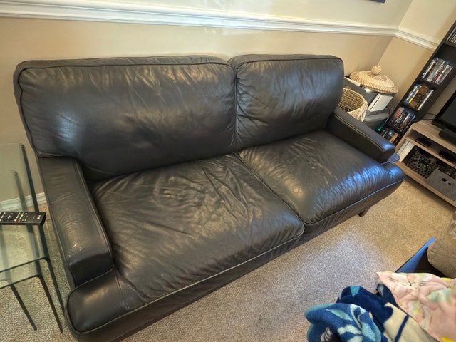 two Italian leather couches - photo 4