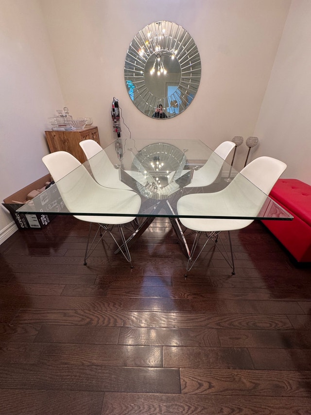 Kitchen Chairs - Set of 4