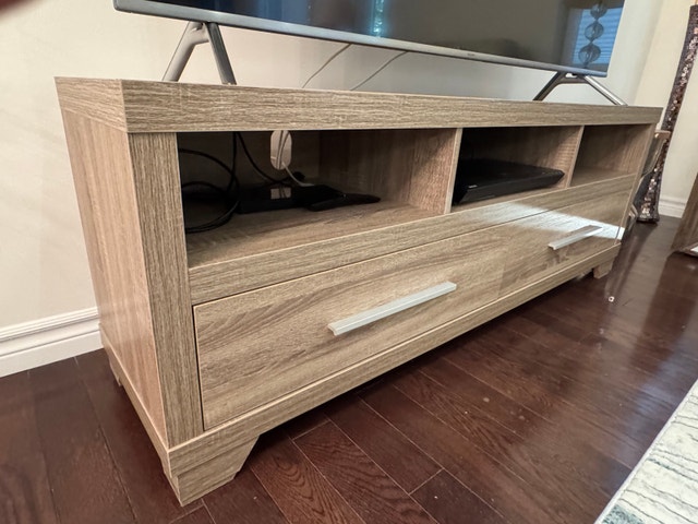 Wooden TV and Media Console - photo 5
