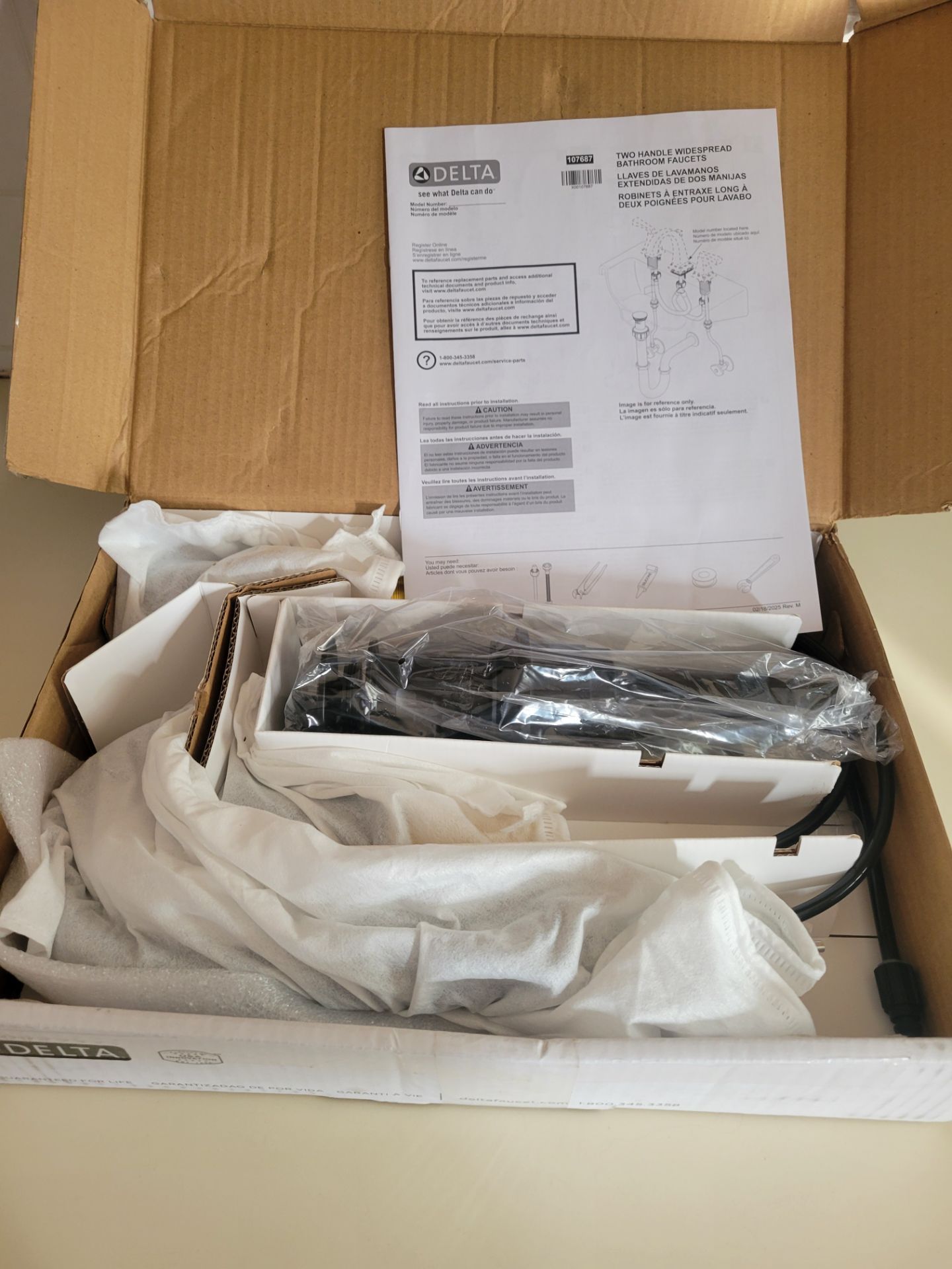 Delta Nicoli Matte Black Bathroom Faucet 3 Hole, 8 Inch - photo 4