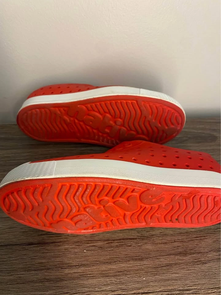 Native Jefferson Kids Shoes Size C13 - photo 3
