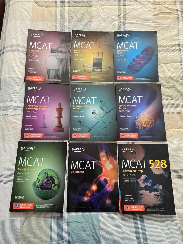 2020 - 2021 Kaplan MCAT books
