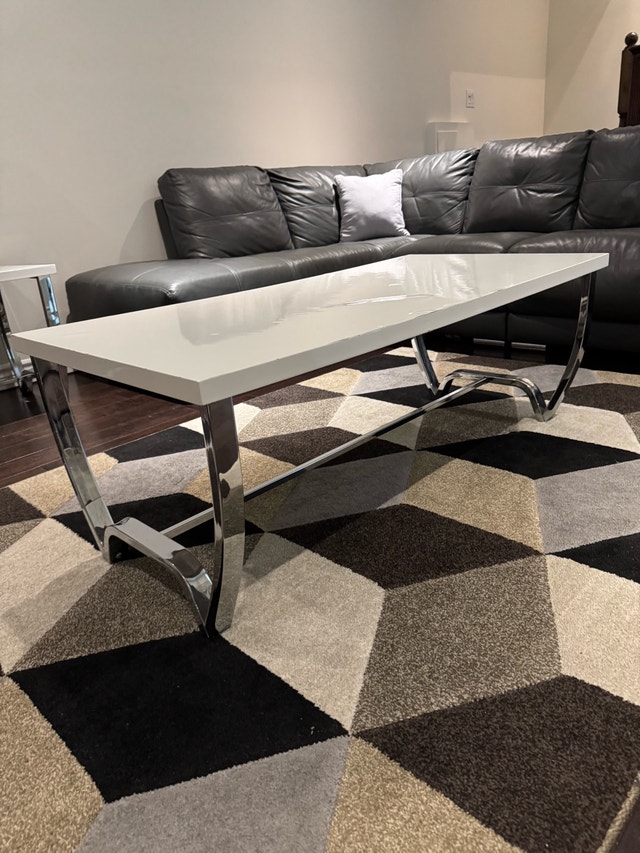 White Lacquer and Chrome Coffee Table - photo 2