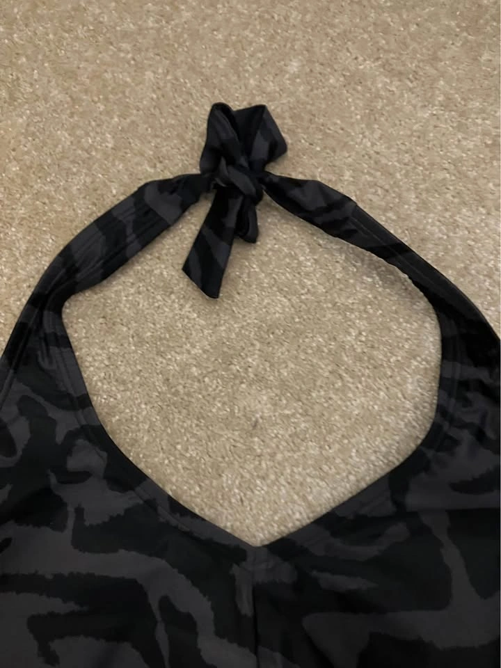 Brand new bathing suit size 8 - photo 3