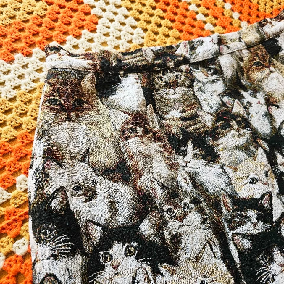 Size 16 ModCloth Woven Cat Tapestry Mini Skirt - photo 2