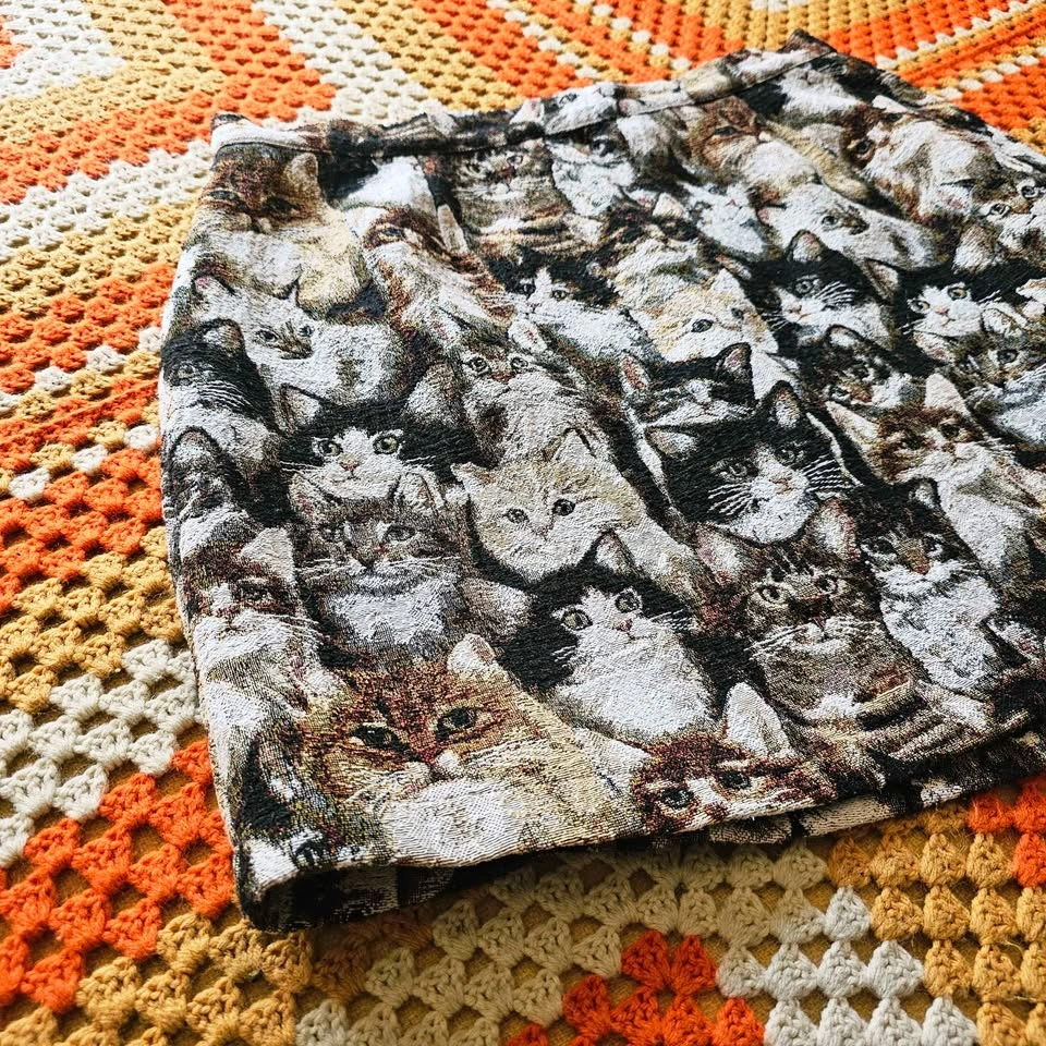 Size 16 ModCloth Woven Cat Tapestry Mini Skirt - photo 3