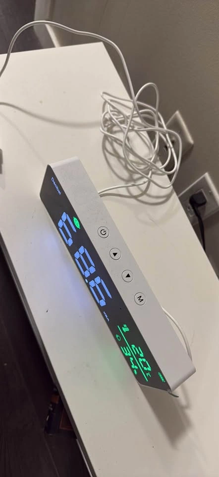 Decibel reader with temperature and humidity - photo 2