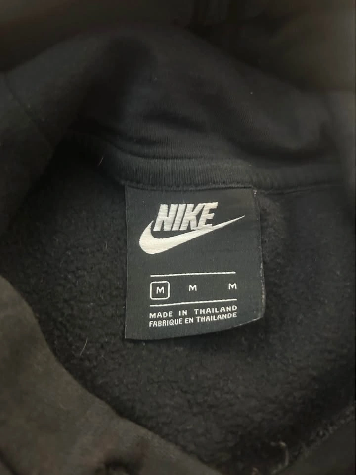 Nike - Black Hoodie - photo 3