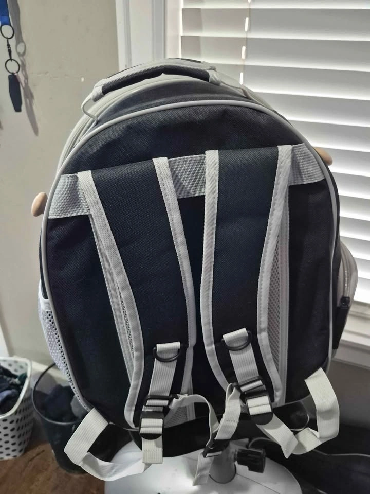 Pet backpack carrier - photo 3