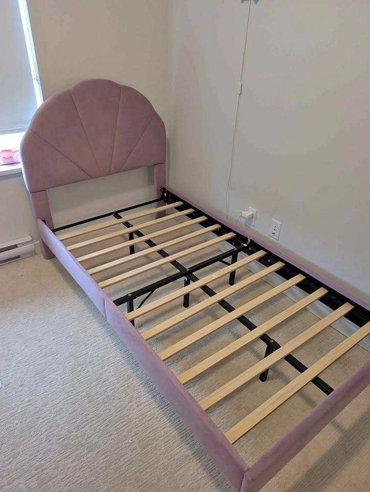 Upholstered Twin Size Bed Frame with Seashell Headboard - Purple
