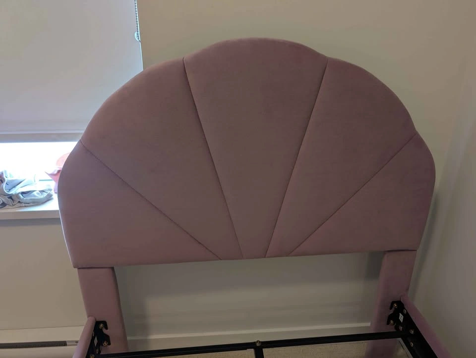 Upholstered Twin Size Bed Frame with Seashell Headboard - Purple - photo 3