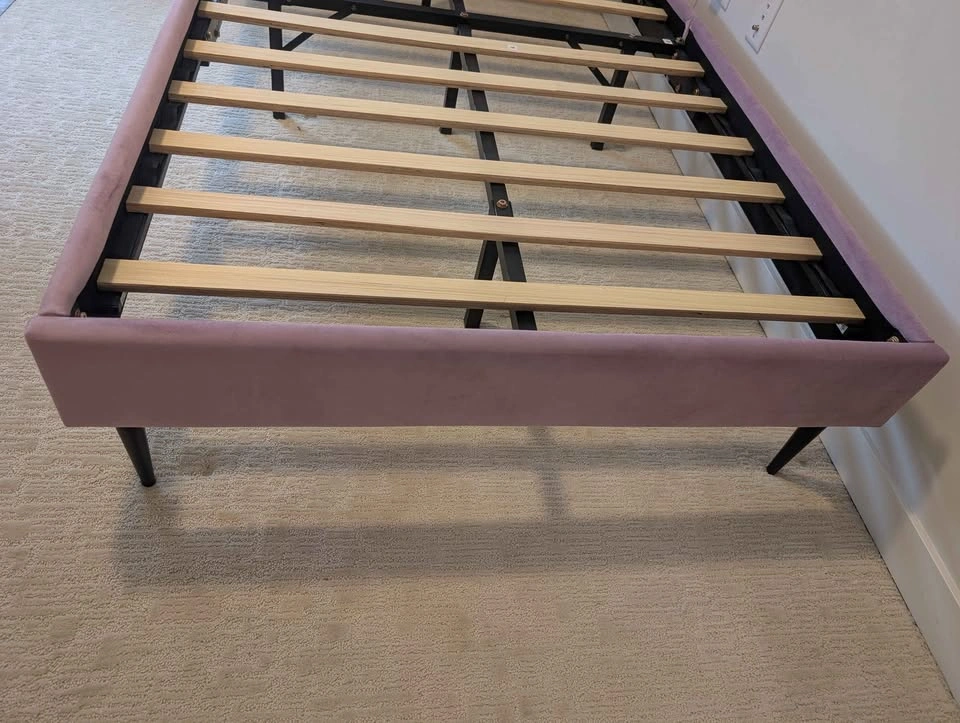 Upholstered Twin Size Bed Frame with Seashell Headboard - Purple - photo 5