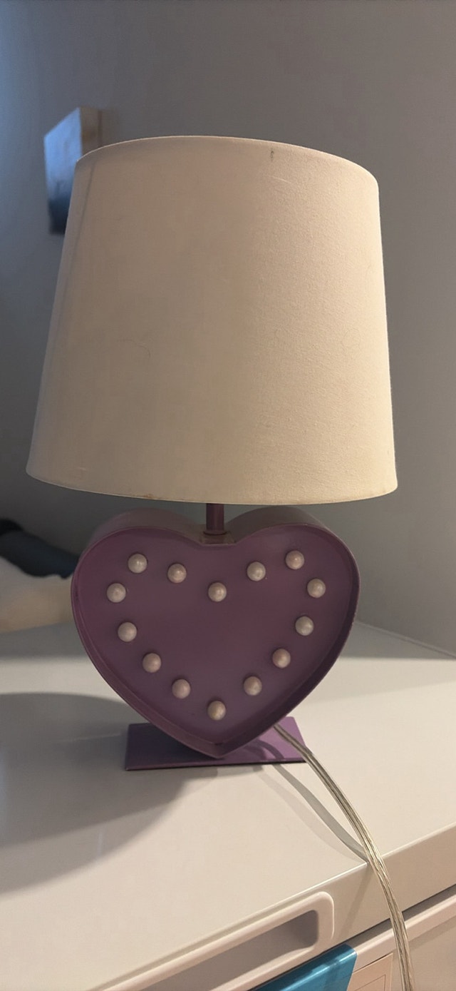 kids heart shaped lamp
