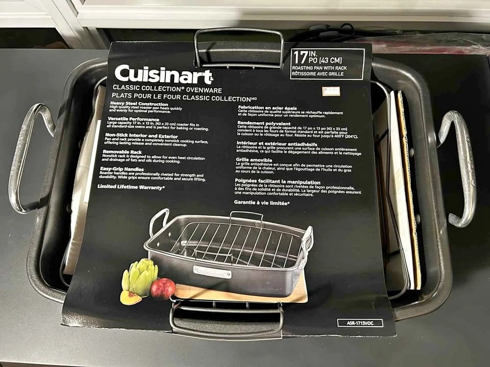 Cuisinart Classic Collection 17in Roasting Pan with Rack