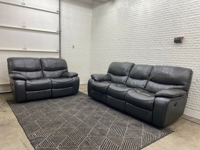 FREE DELIVERY Genuine Leather Recliner Set