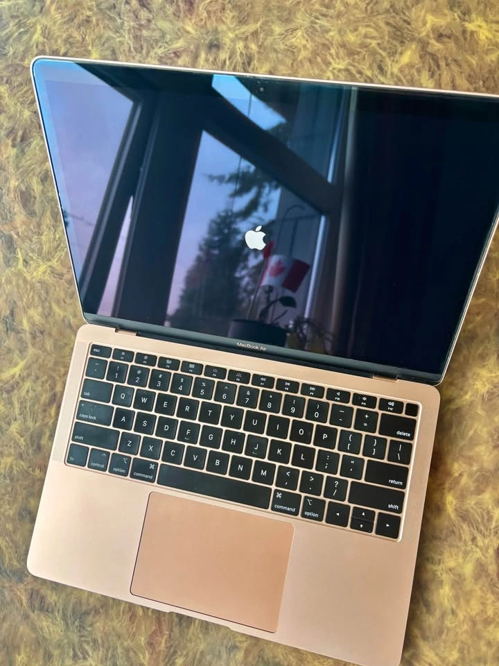 MacBook Air 13-inch Retina (2018) – Gold | 16GB RAM | 256GB SSD - photo 4
