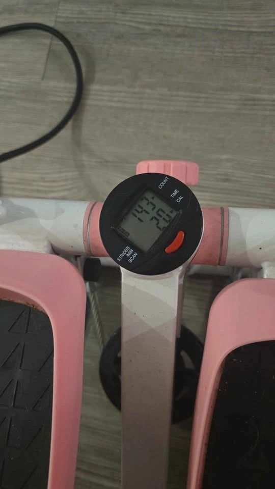BIMEI Mini Stepper with Resistance Bands - photo 2