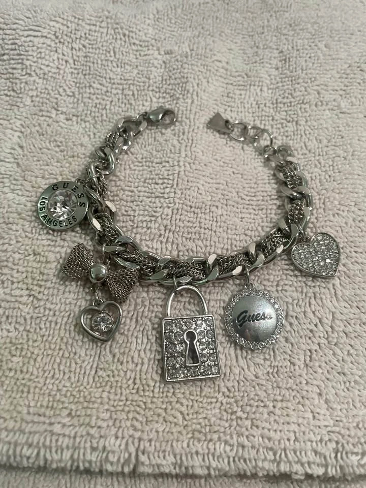 GUESS Silver Charm Bracelet - photo 2