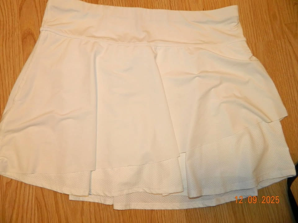 WOMENS ACX ACTIVE SKIRT with shorts under..size XL...VGUC