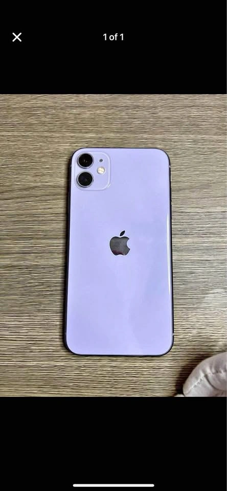 Unlocked iPhone 11- 64 Gb