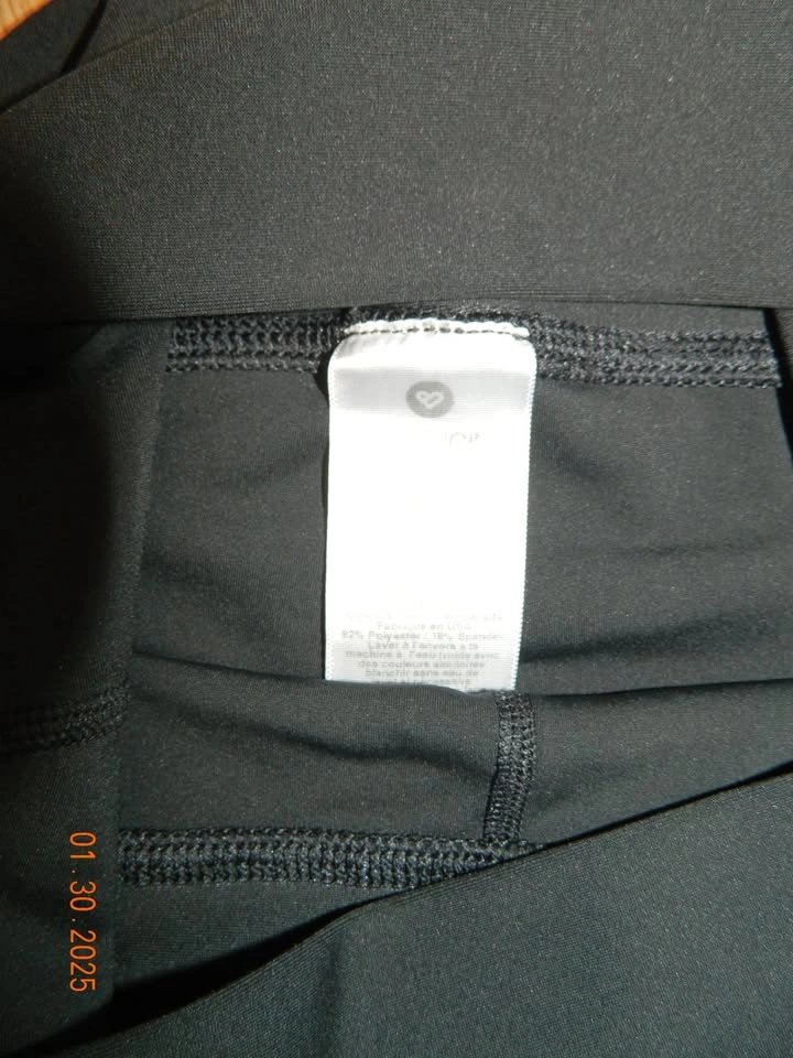 SILVER ICING SUPER HI RISE SHORTS..size S..EUC - photo 2