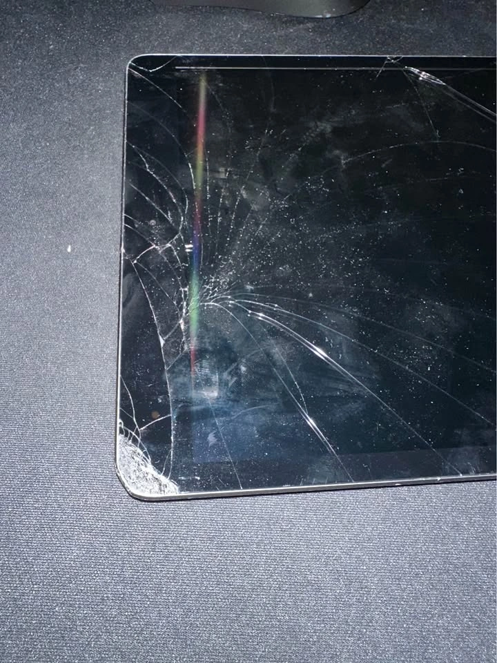 iPad 9th generation - photo 2