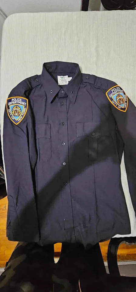 NYPD long sleeve Size M image indicator(2)