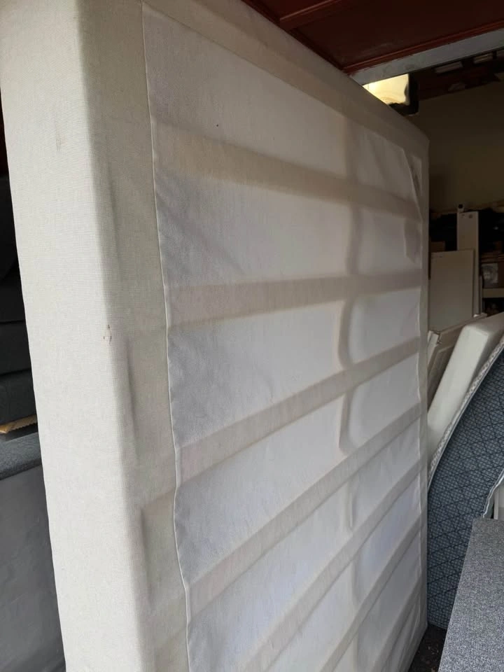 Queen boxspring - photo 2