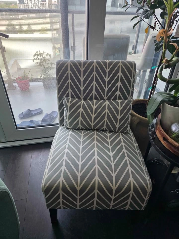 Sofa, Armchair, and Accent Chair Set - photo 2