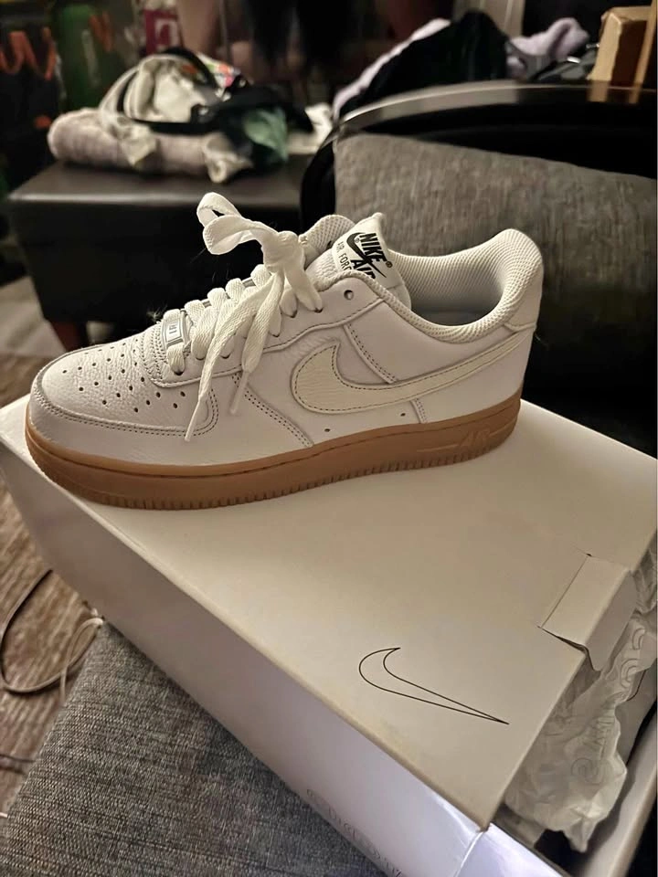 Nike Air Force 1 Low White Gum