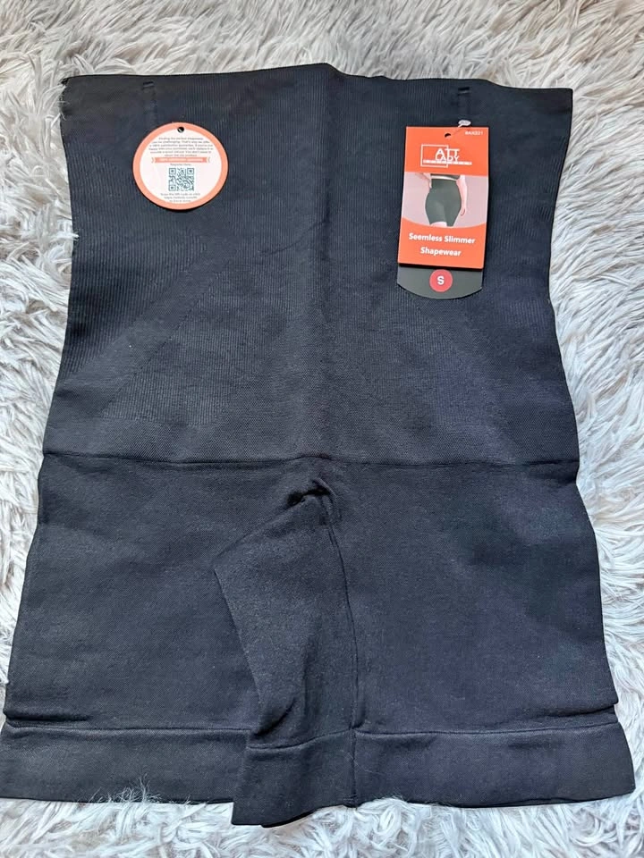 Shapewear Seamless Boyshorts SMALL