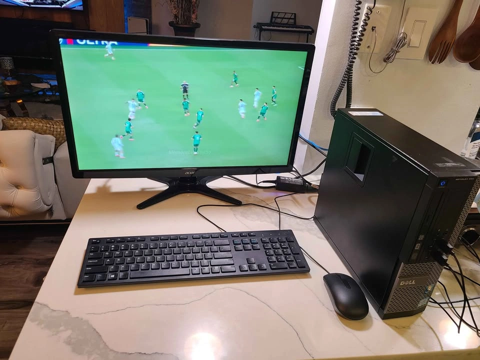 🇨🇦  Computer for students - photo 3
