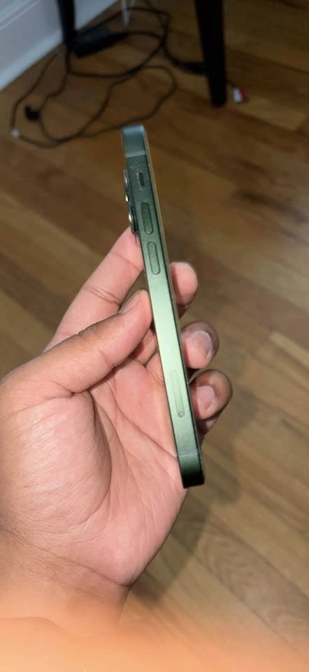 iPhone 13 Mini - photo 3