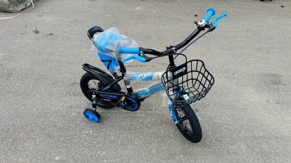 Xutong Children's Bicycle with Training Wheels - photo 3