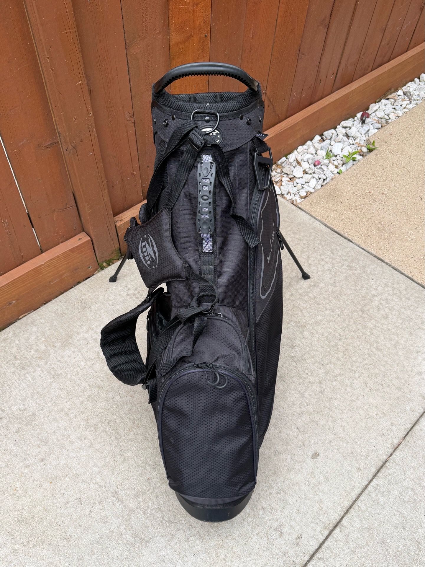 HTZ 3.0 Golf Stand Bag – 14-Way Divider (Black) $75 OBO - photo 4