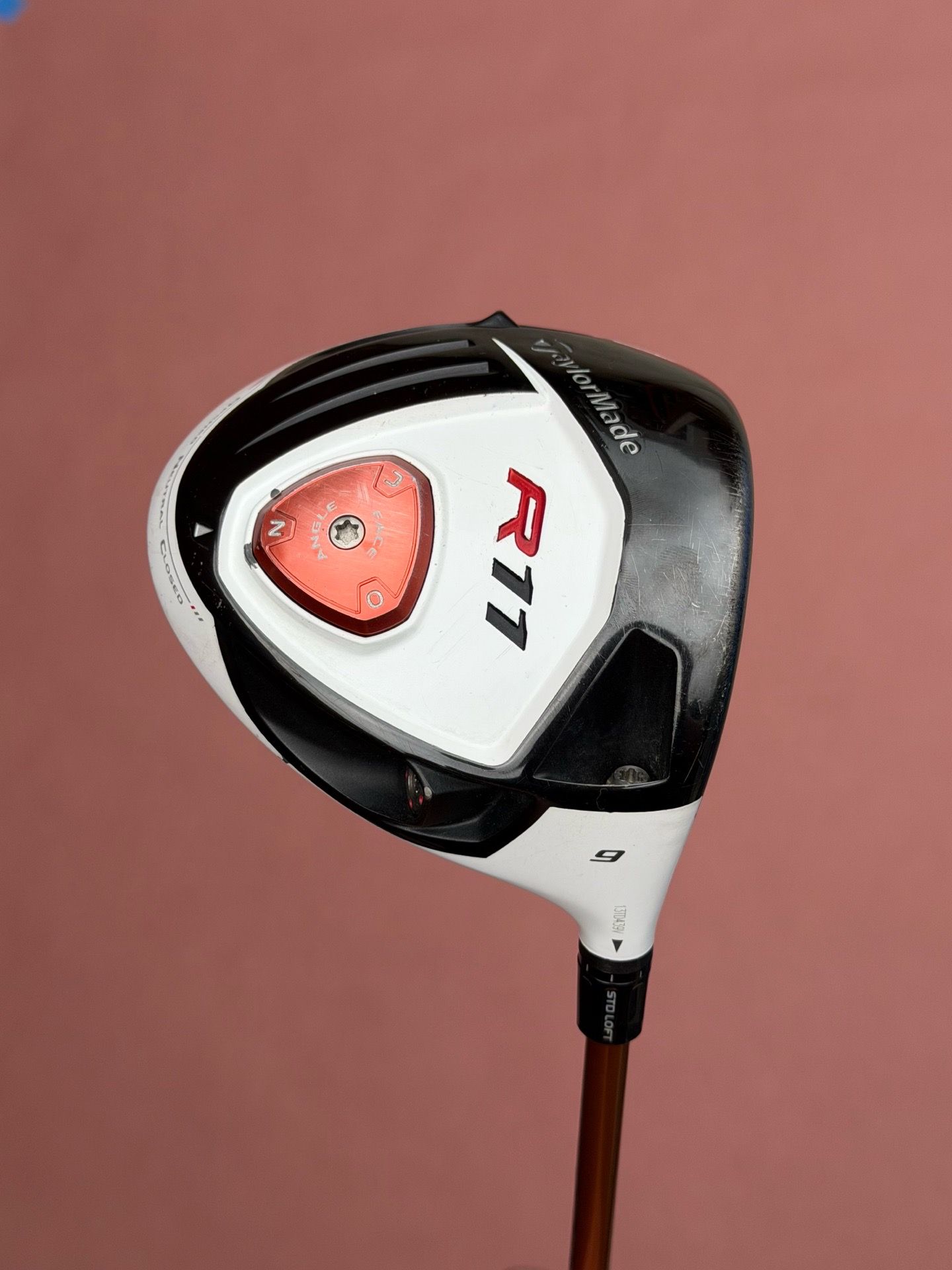 TaylorMade R11 9° Driver – RH 125 OBO - photo 2