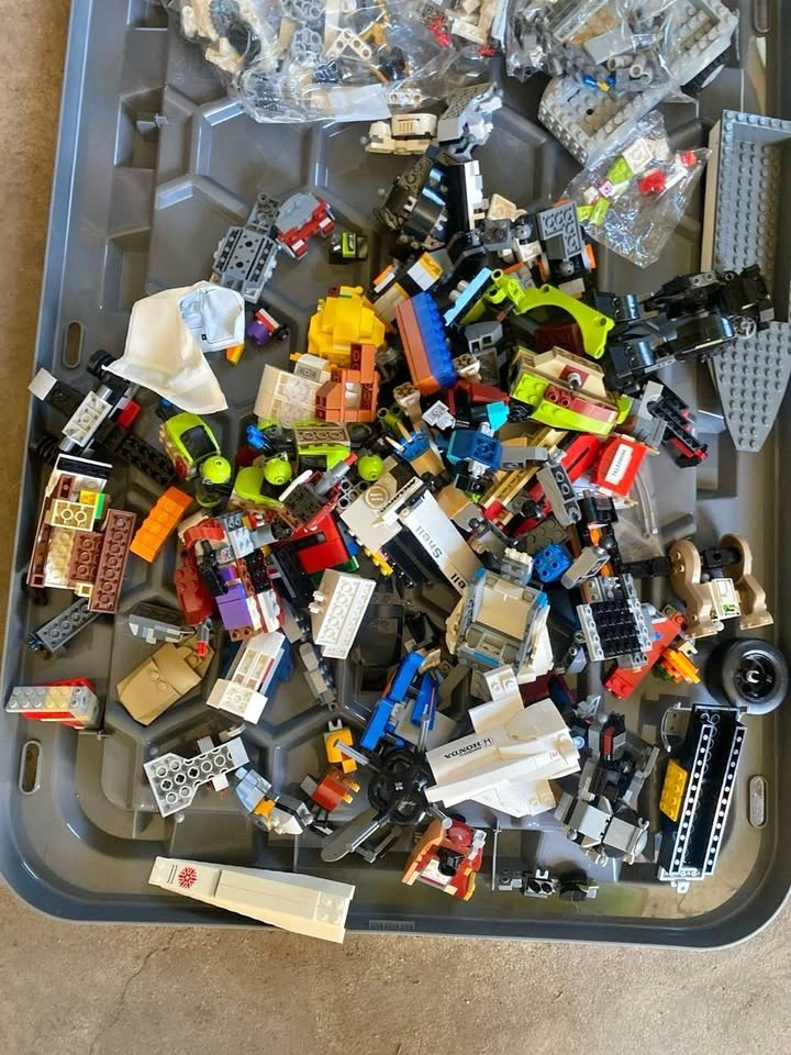 Large LEGO Lot 14kg / 31lb – Many Partially Built Sets