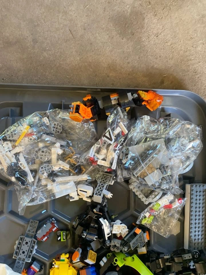 Large LEGO Lot 14kg / 31lb – Many Partially Built Sets - photo 3