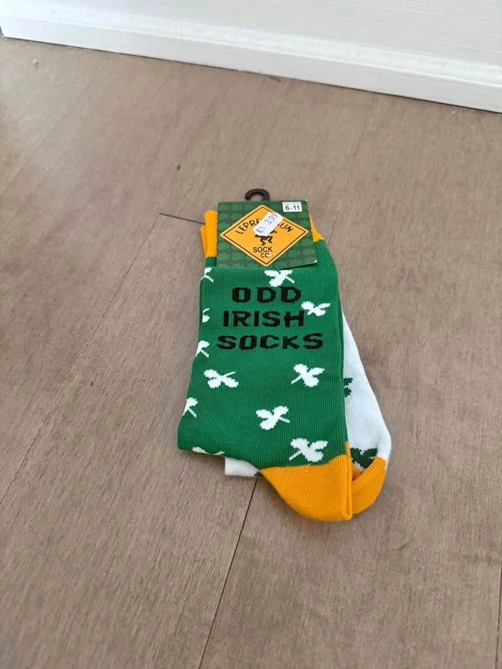 New Leprechaun Sock Co. Odd Irish Shamrock Socks Size 6-11