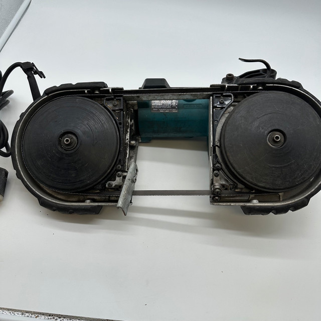 Makita 2107F Band Saw - photo 5