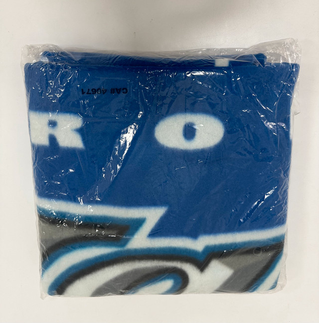 Toronto Blue Jays Fleece Blanket – Brand New in Packaging