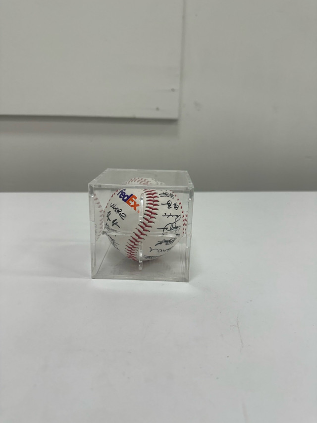 Autographed Baseball - photo 2