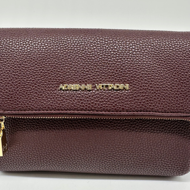 Adrienne Vittadini Crossbody Bag, New with tag - photo 2