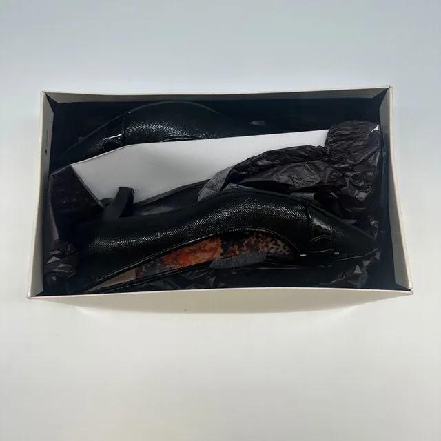 Anne Klein iFlex Black Pointed Toe Kitten Heels – New image indicator(5)